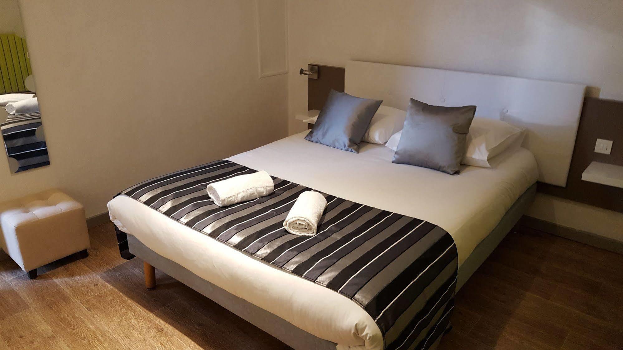 Hotel La Mirandole Турню Экстерьер фото